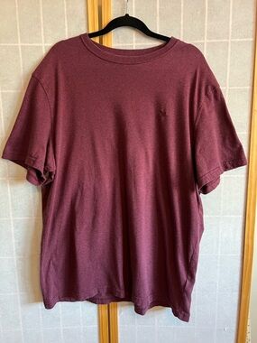 American Eagle Men’s  Super Soft Tee XL Burgundy Crew Neck Logo Shirt